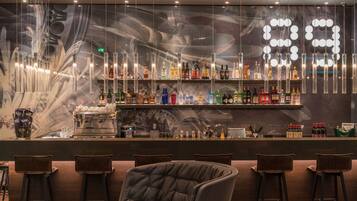 Bar (in der Unterkunft)