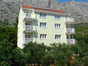 Exterior - Apartments Ivana (Baska Voda)