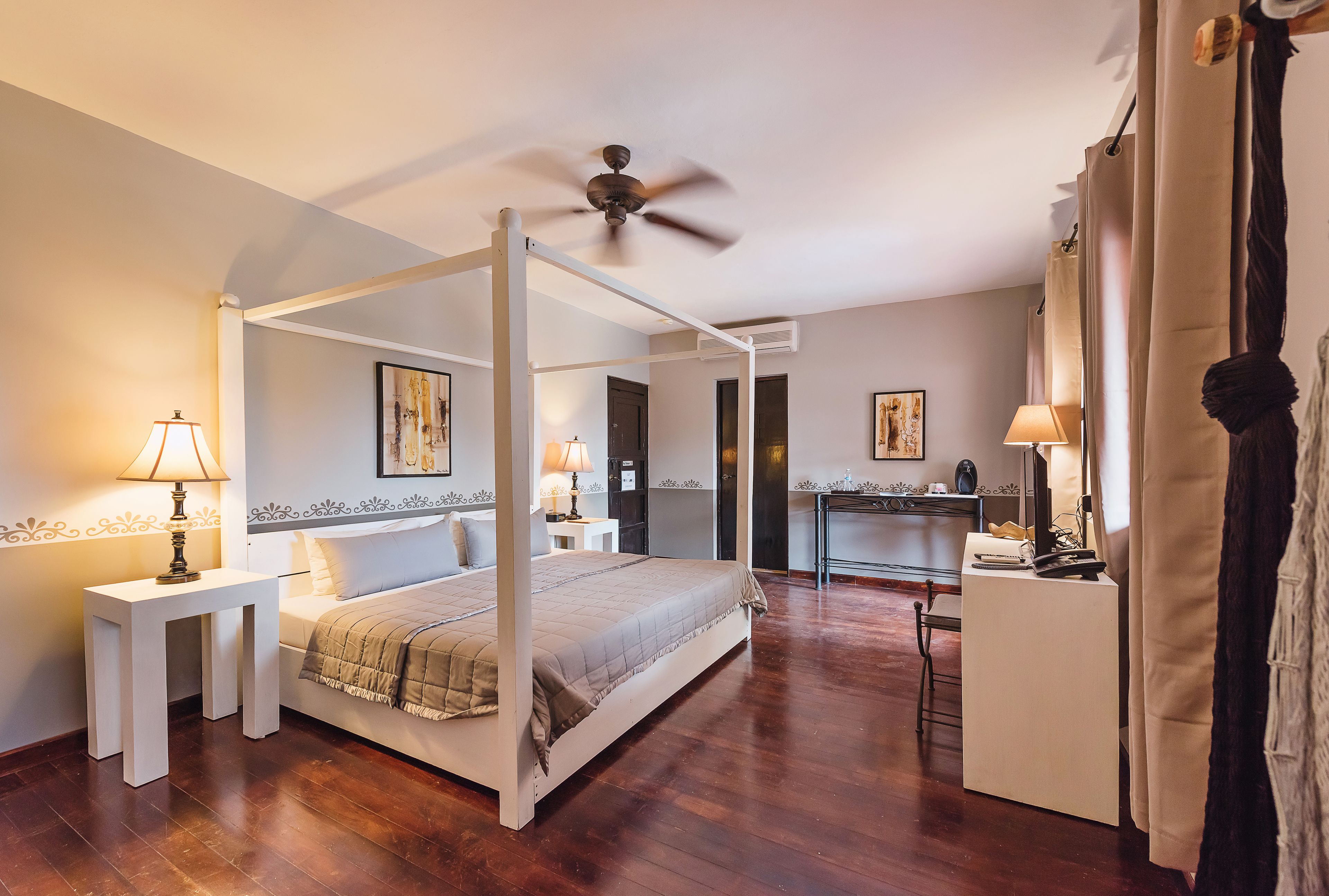 suite, poolside | premium bedding, in-room safe, desk, iron/ironing board