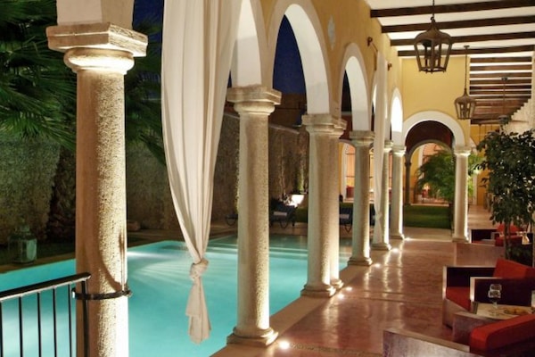 Piscina a l'aire lliure