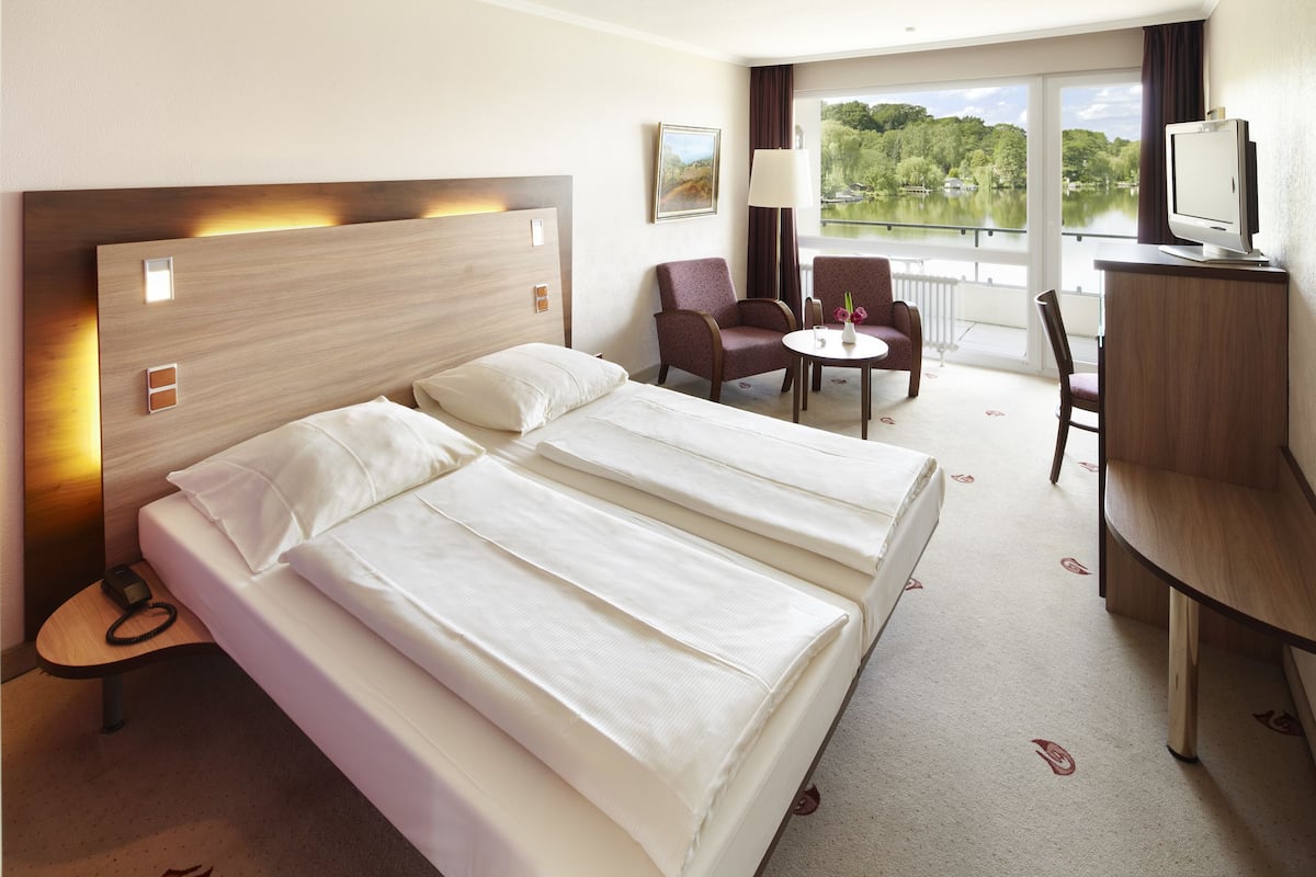 1 bedroom, minibar, in-room safe, desk