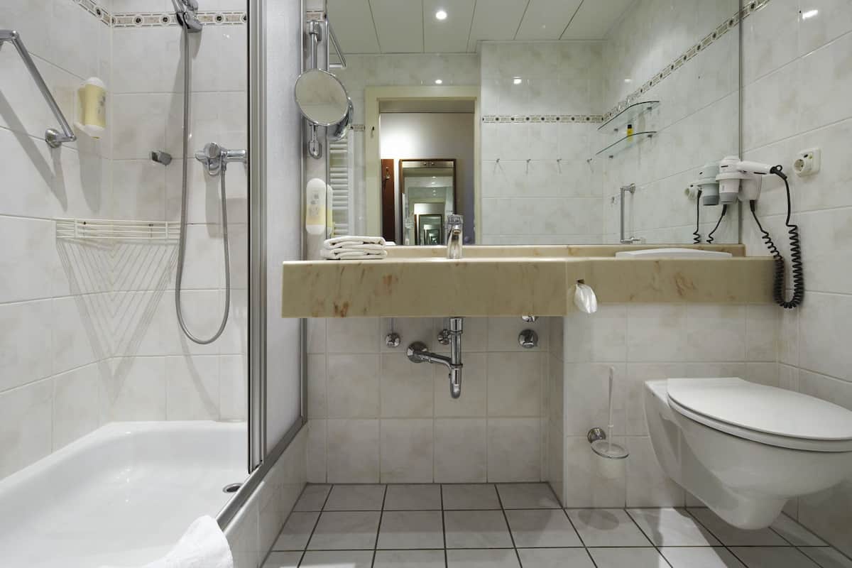 free toiletries, hair dryer, towels