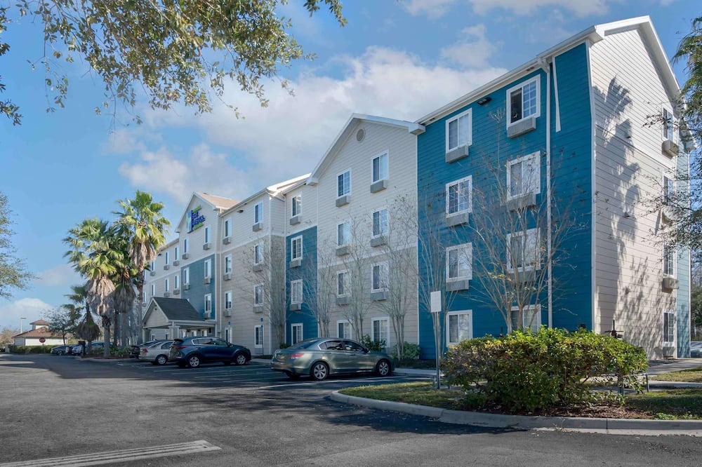 Extended Stay America Select Suites - Orlando - South