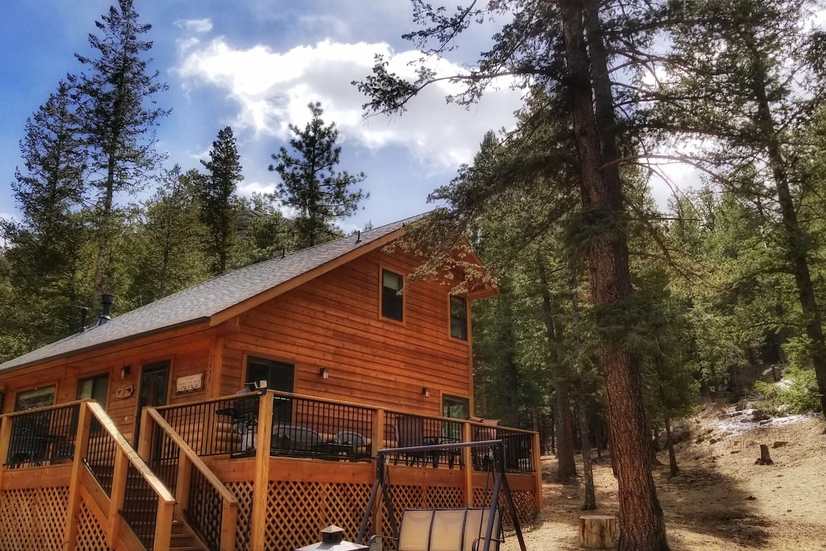 Luxury House, 3 Bedrooms, Mountain View | 1 bedroom, hypo-allergenic bedding, pillowtop beds