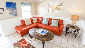 룸, 전용 욕실 (10) | 거실 공간 | 평면 TV