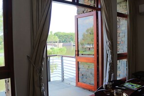 Deluxe Room | Terrace/patio - Riboville (Midrand)