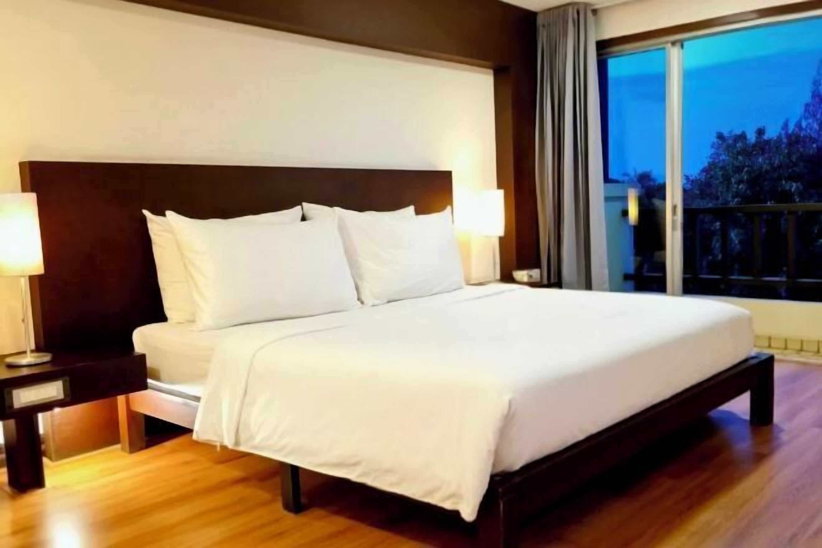 1 chambre, minibar, coffres-forts dans les chambres