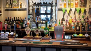 Bar (på overnattingsstedet)