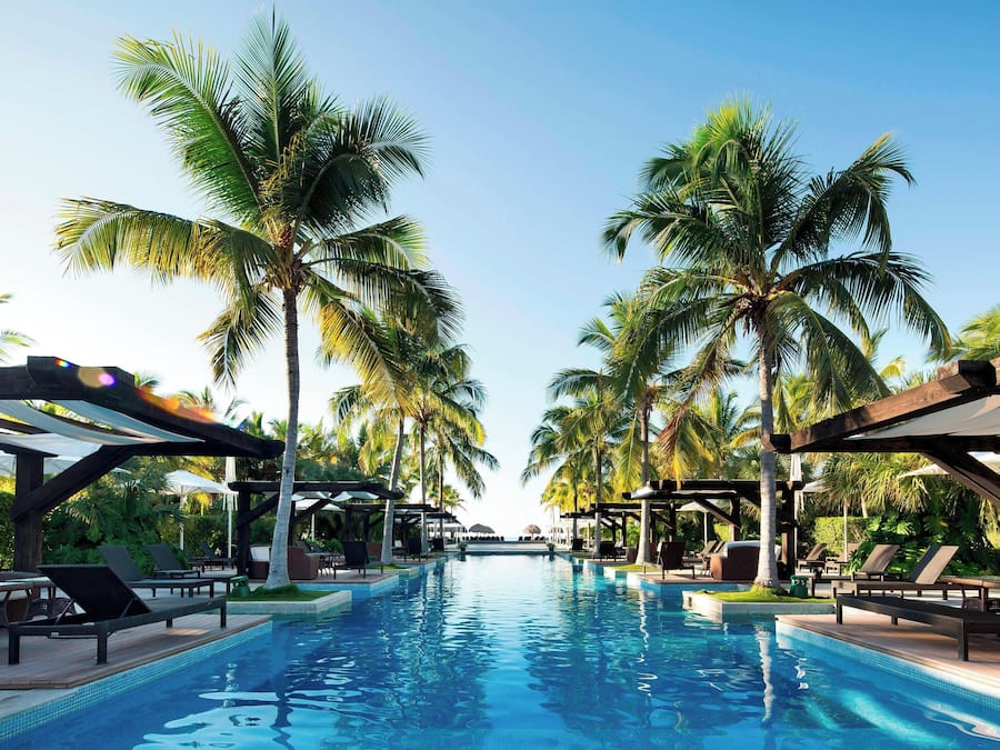 12 piscines extérieures, tentes de plage, parasols de plage