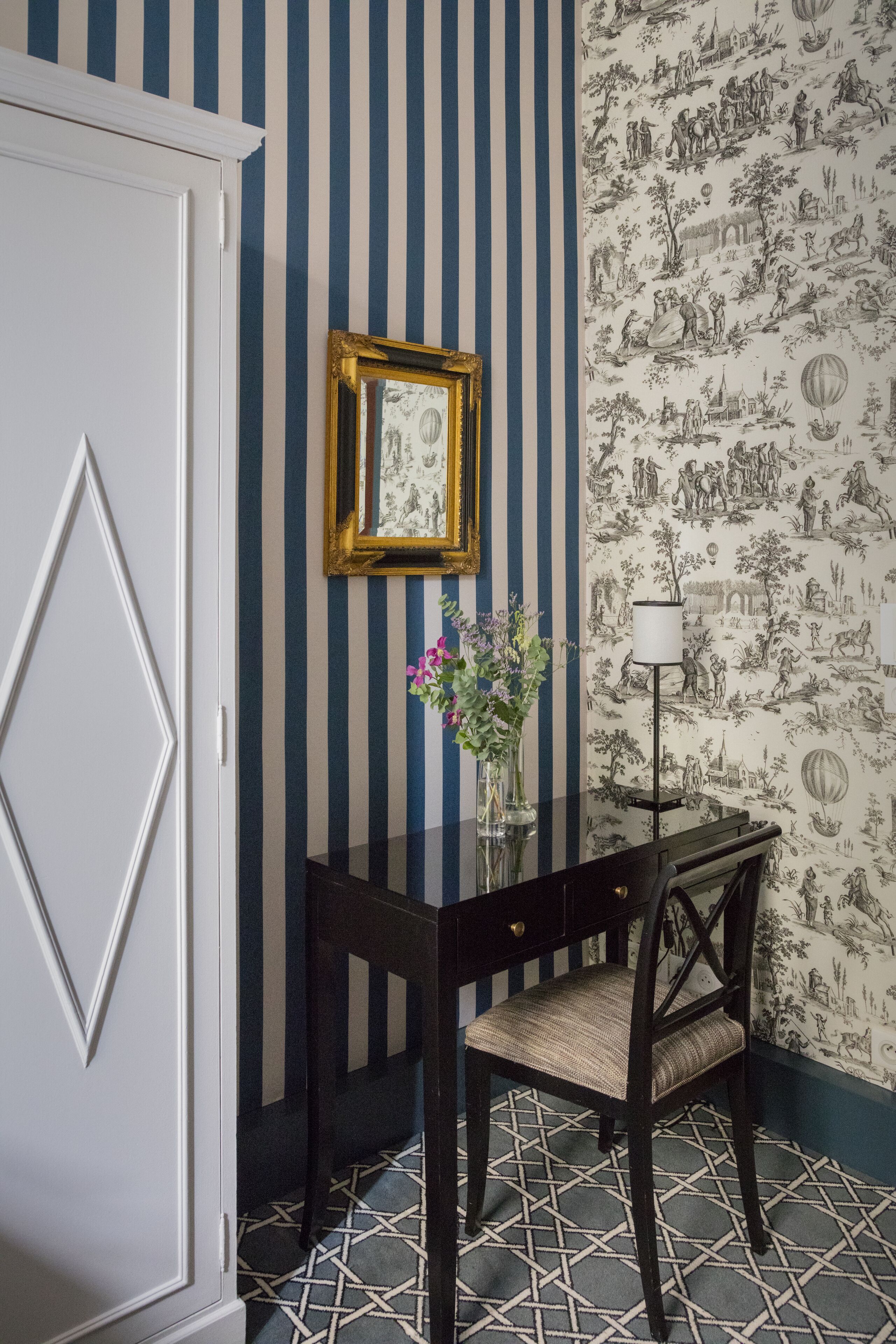 standard double room, bathtub | pillow-top beds, in-room safe, individually furnished, desk