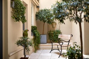 Terrace/patio - Hotel Saint Germain (Paris)