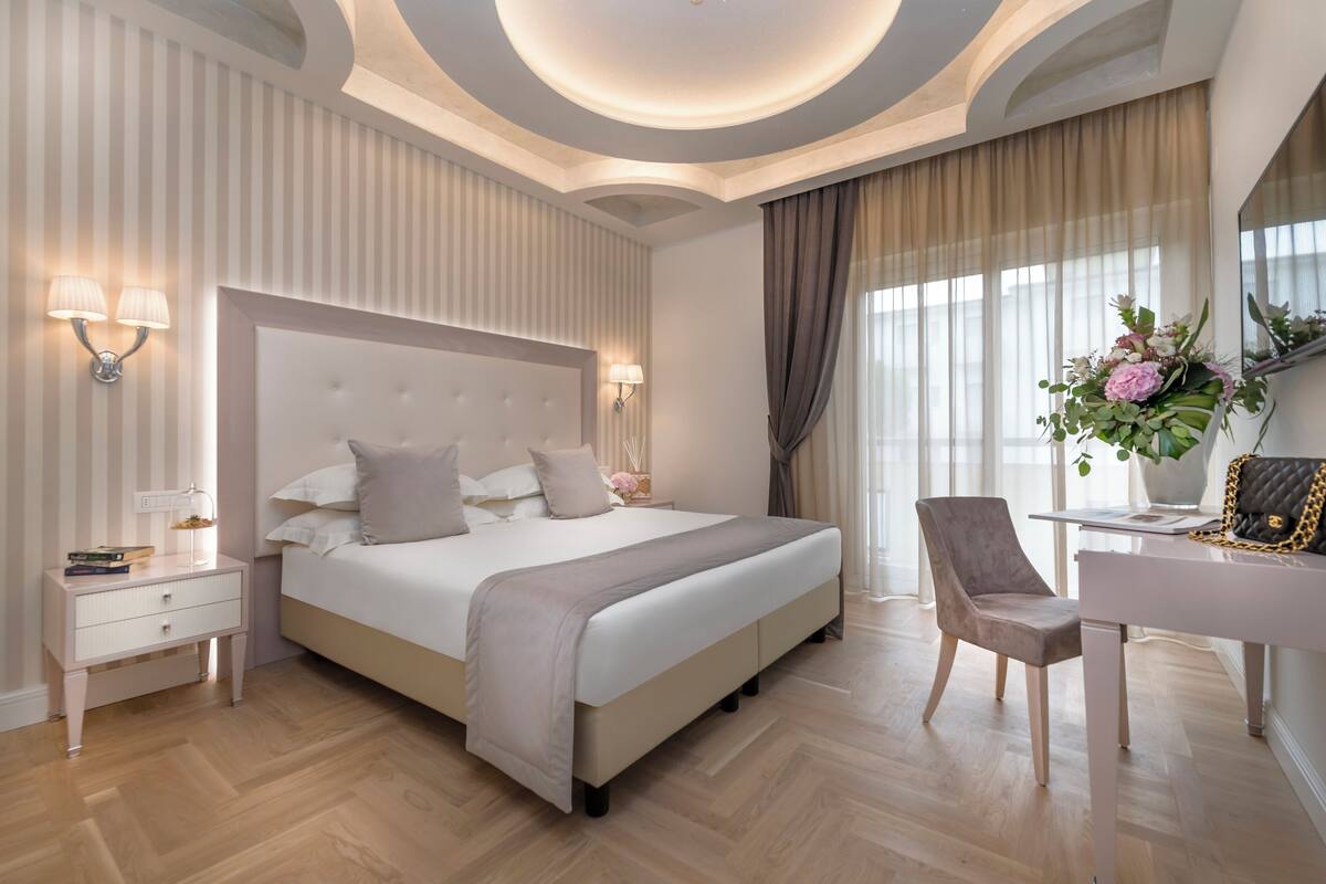 エグゼクティブ トリプルルーム | ミニバー、セーフティボックス (室内)、デスク、ノートパソコン用作業スペース
