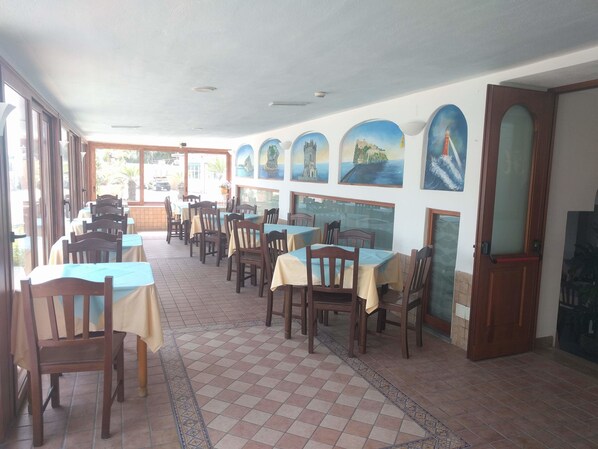 Bar (en la propiedad)