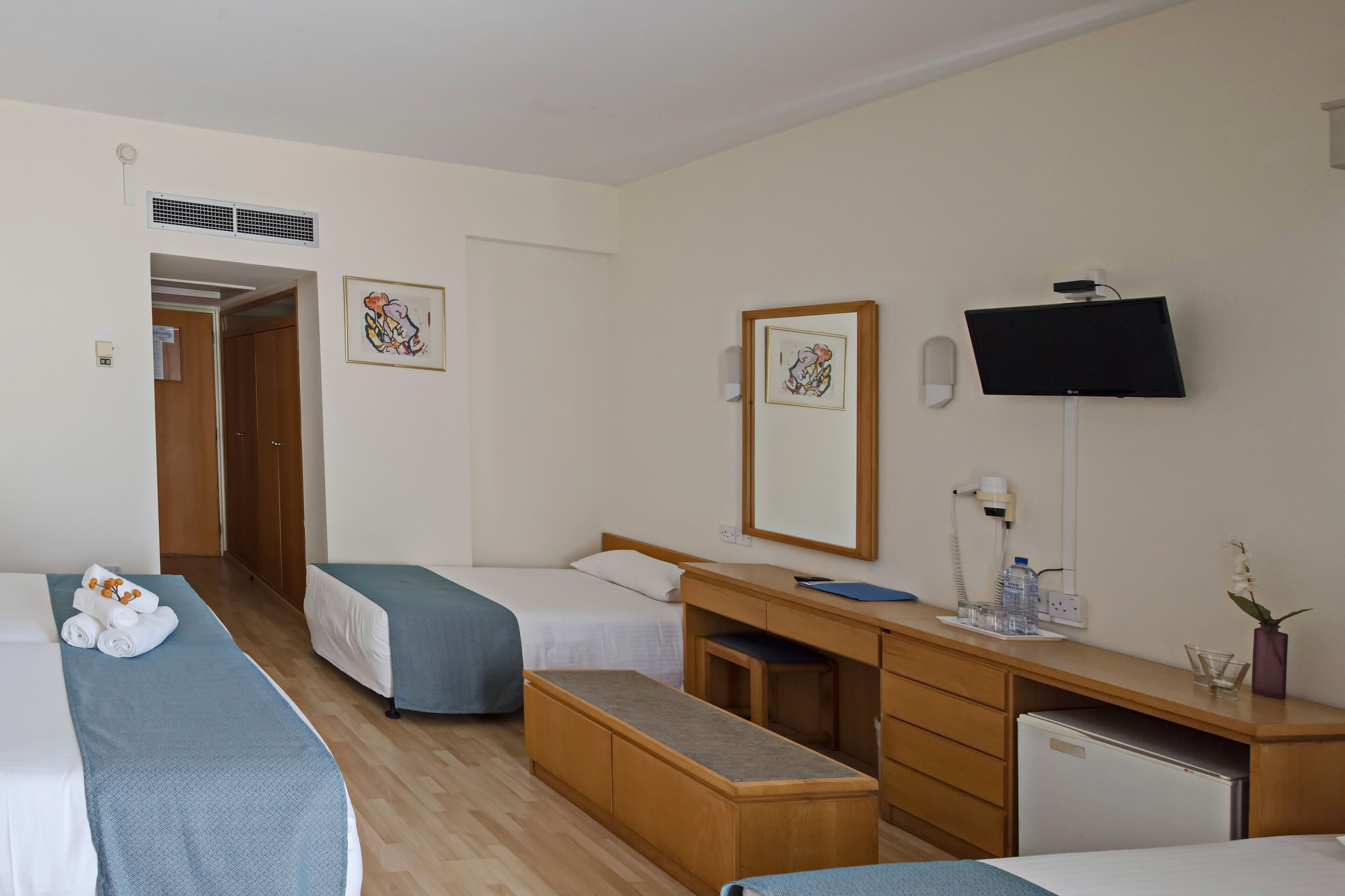 Photo - Kissos Hotel