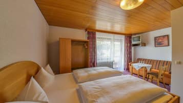 Familienzimmer | Schallisolierte Zimmer, kostenloses WLAN, Bettwäsche, Rollstuhlgeeignet