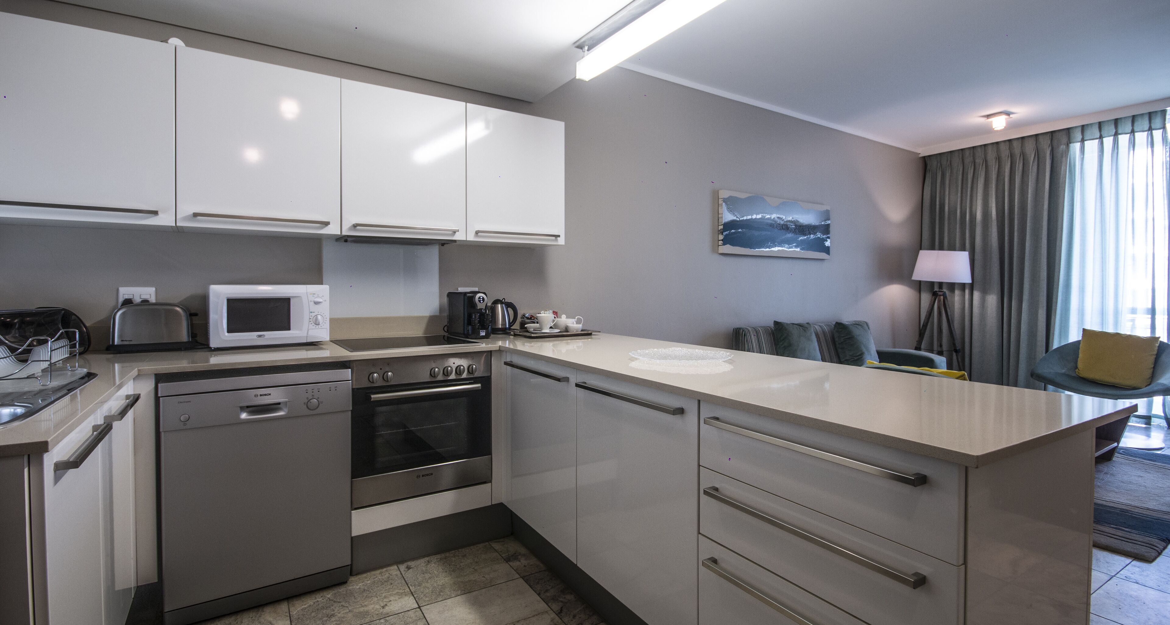 luxury suite, 1 double bed | private kitchen | coffee/tea maker