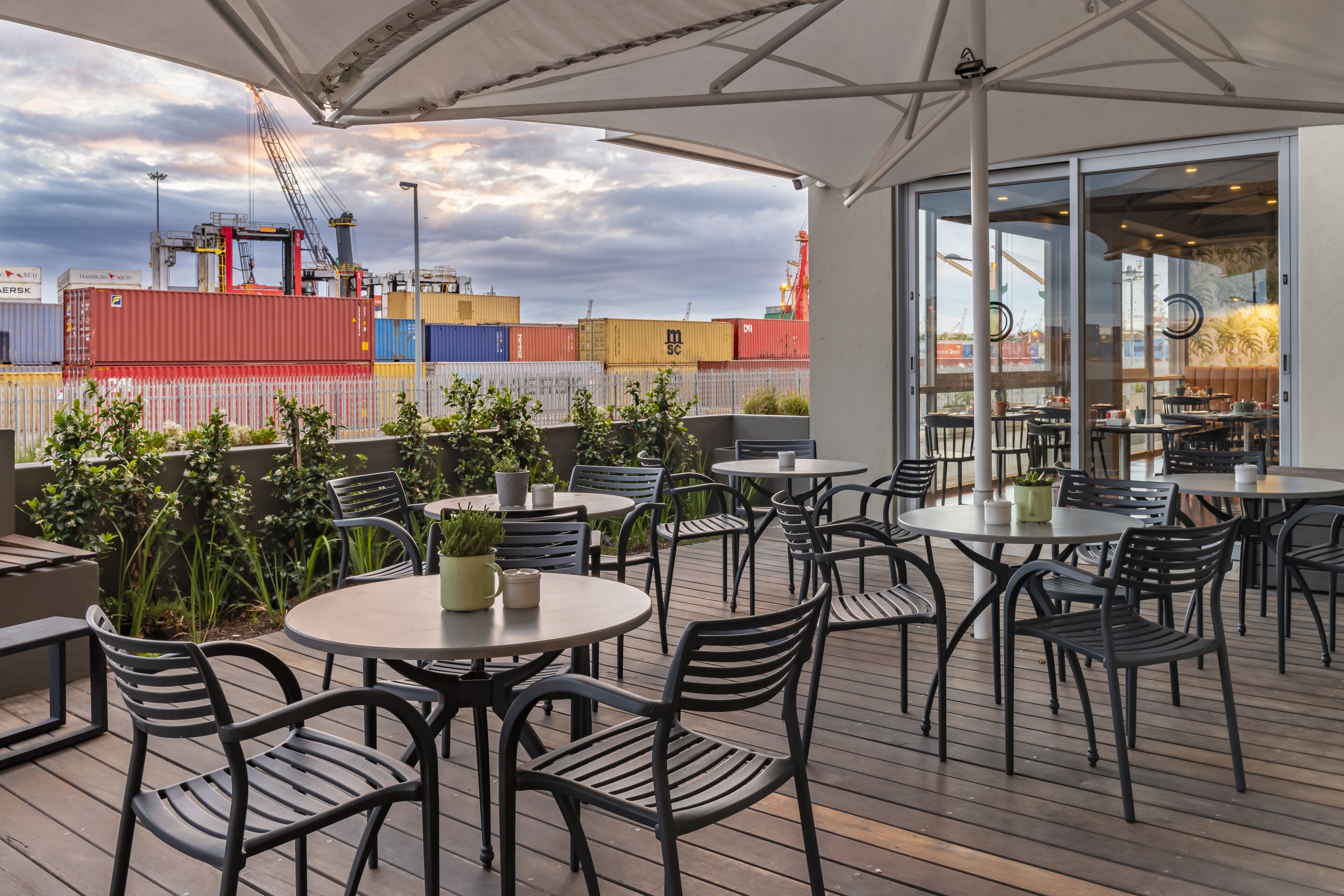 Se sirven desayunos, almuerzos y cenas