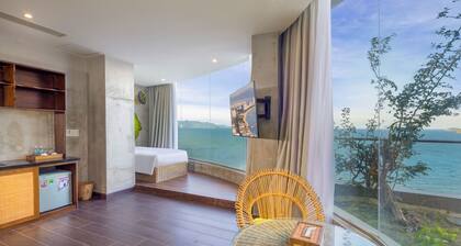 The Light Hotel and Resort