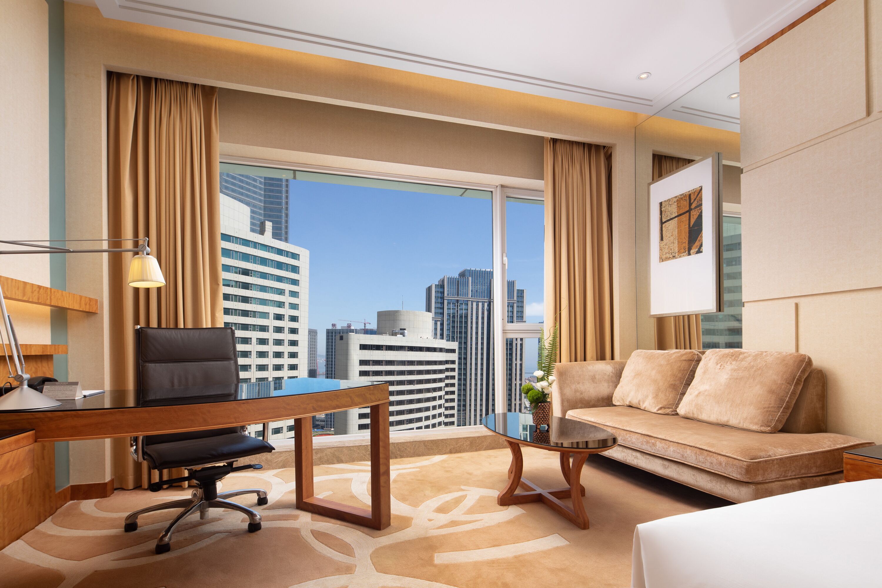 down duvets, in-room safe, desk, blackout curtains