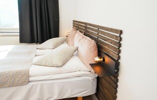 Quarto standard | Escrivaninha, Wi-Fi de cortesia, roupa de cama