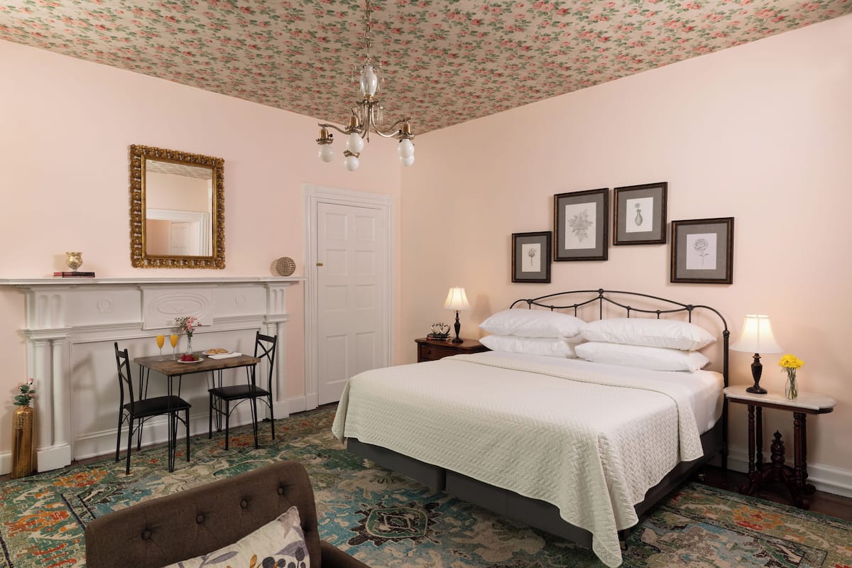 Room, Private Bathroom (Rose) | Premium bedding, Tempur-Pedic beds, individually decorated