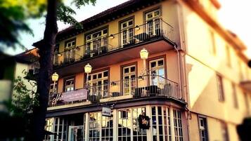 Overnatningsstedets facade