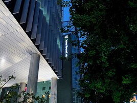 A modern building with a glass facade and a sign that reads "Galleria D'Italia."