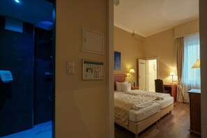 1 dormitorio, ropa de cama de alta calidad, minibar y caja fuerte