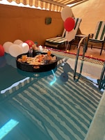 Indoor pool, outdoor pool