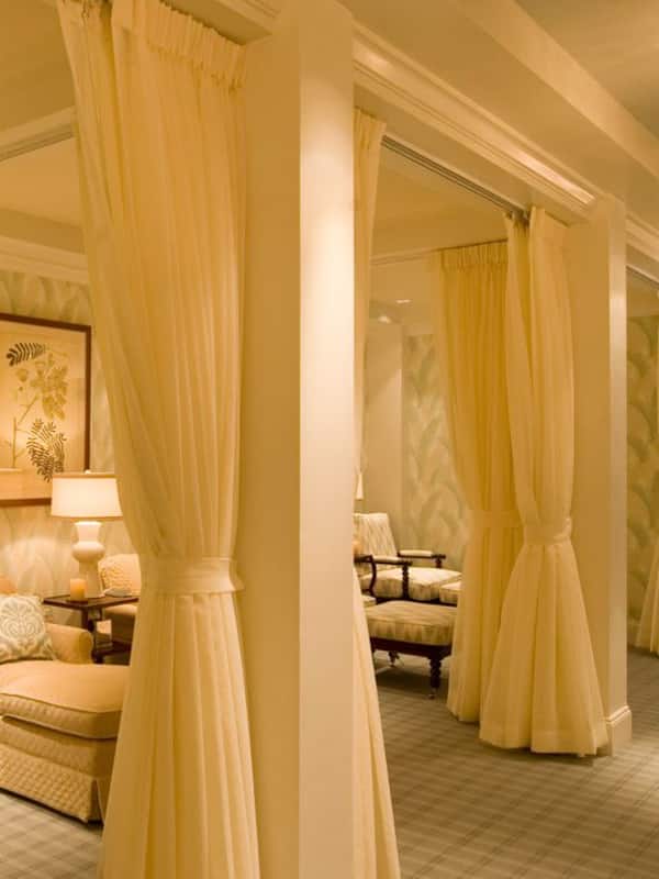 Couples treatment rooms, sauna, hot tub, steam room, body treatments