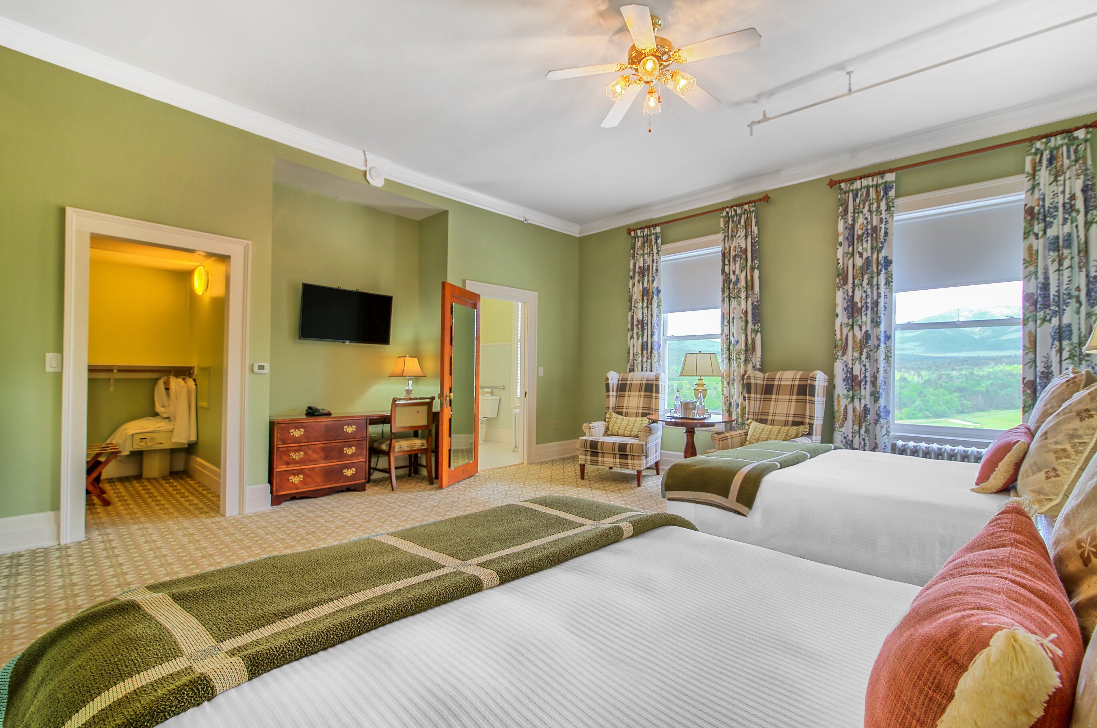 Premium bedding, down duvets, pillow-top beds, in-room safe
