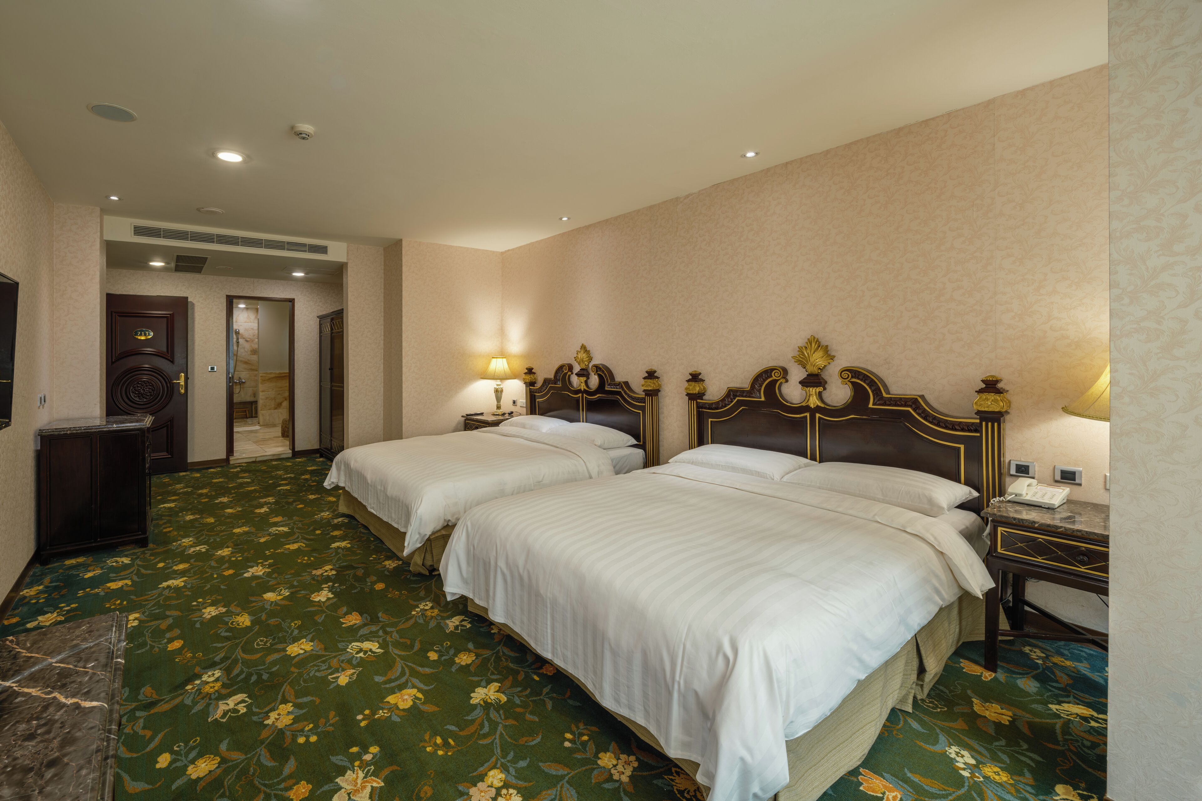Photo - Grand Pleasure Spring Hotel