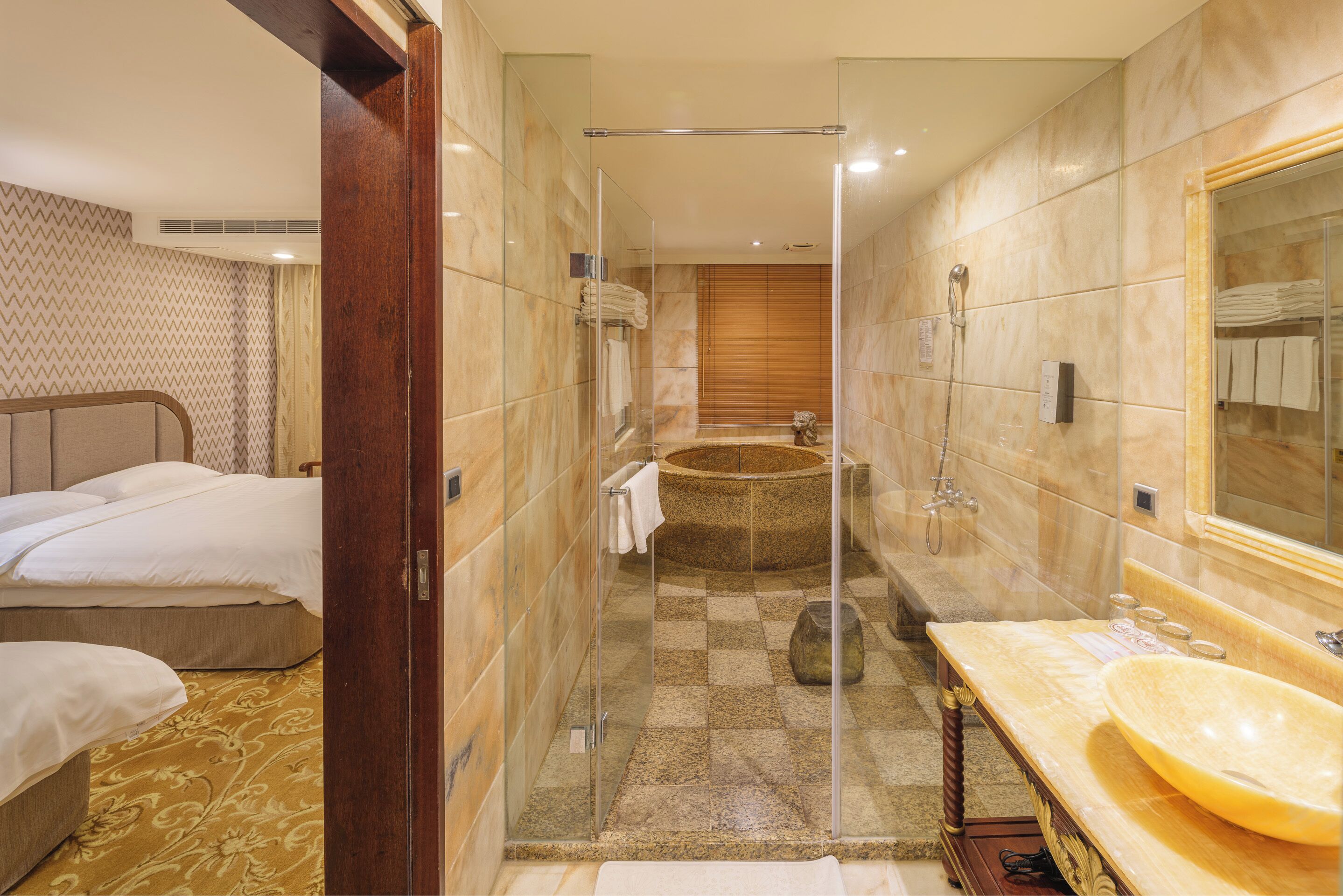 Photo - Grand Pleasure Spring Hotel