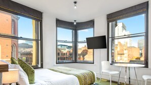 Liberty Suite | デスク、アイロン / アイロン台、旅行用ベビーベッド、WiFi (無料)