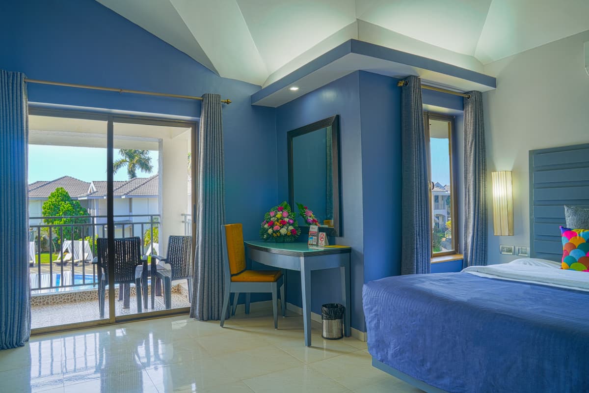 Luxury Pool View Suite