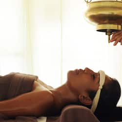 Couples treatment room(s), body treatments, aromatherapy, body wraps
