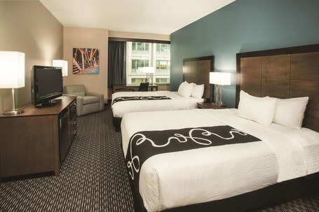 La Quinta Inn Suites by Wyndham Chicago Downtown - Image 37