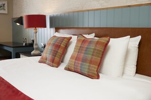 Business Double Room | Iron/ironing board, free WiFi, bed sheets - Feathers Hotel by Greene King Inns (Ware)