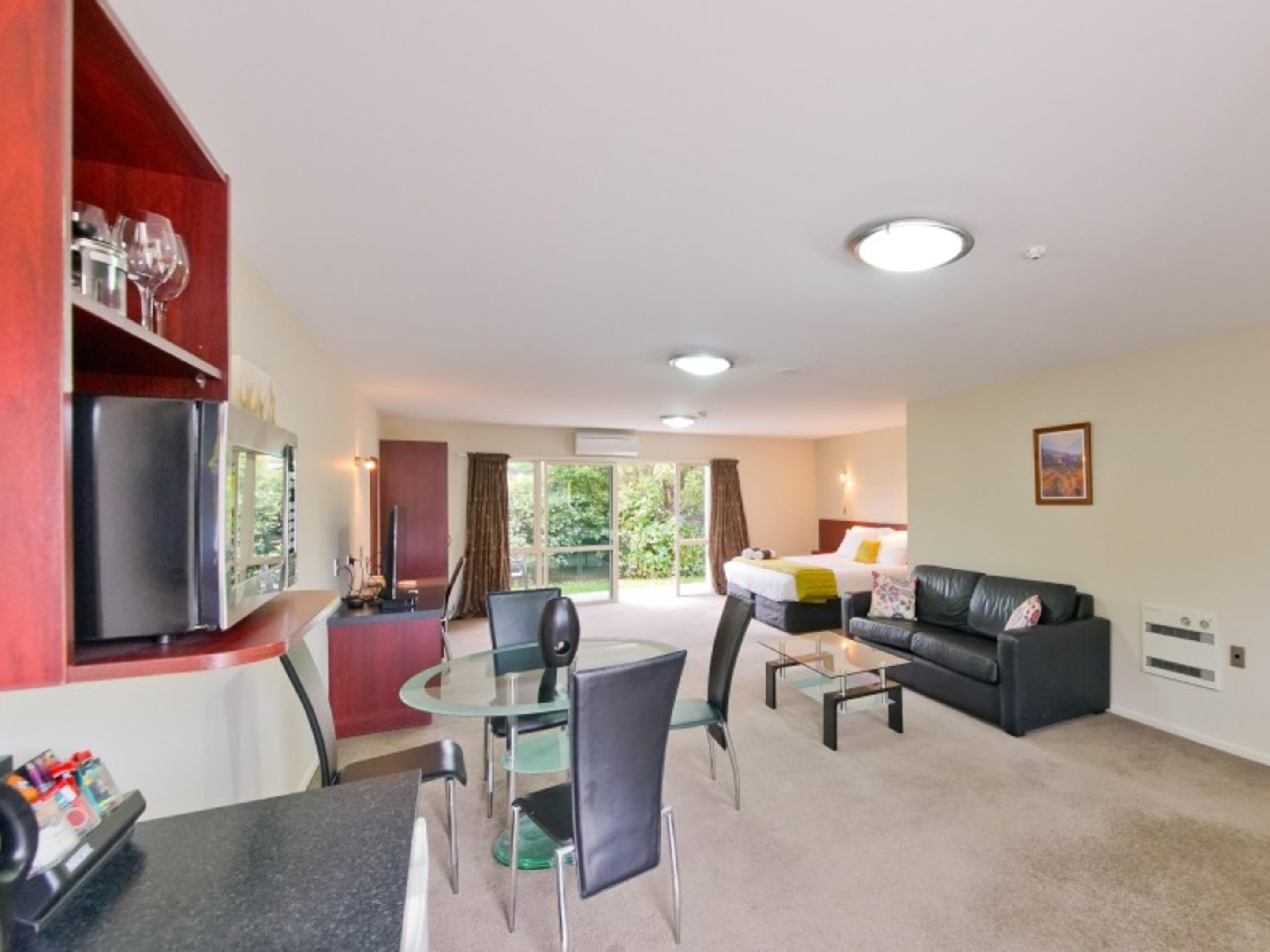 Executive Family Studio