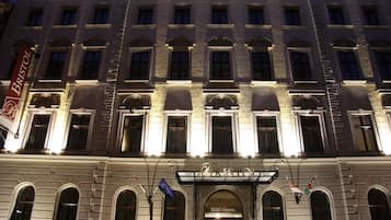 Facciata della struttura