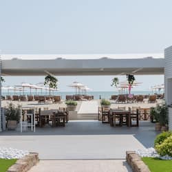 Private beach, beach cabanas, beach towels, beach bar
