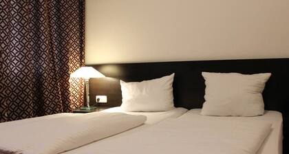 Hotel Aariana