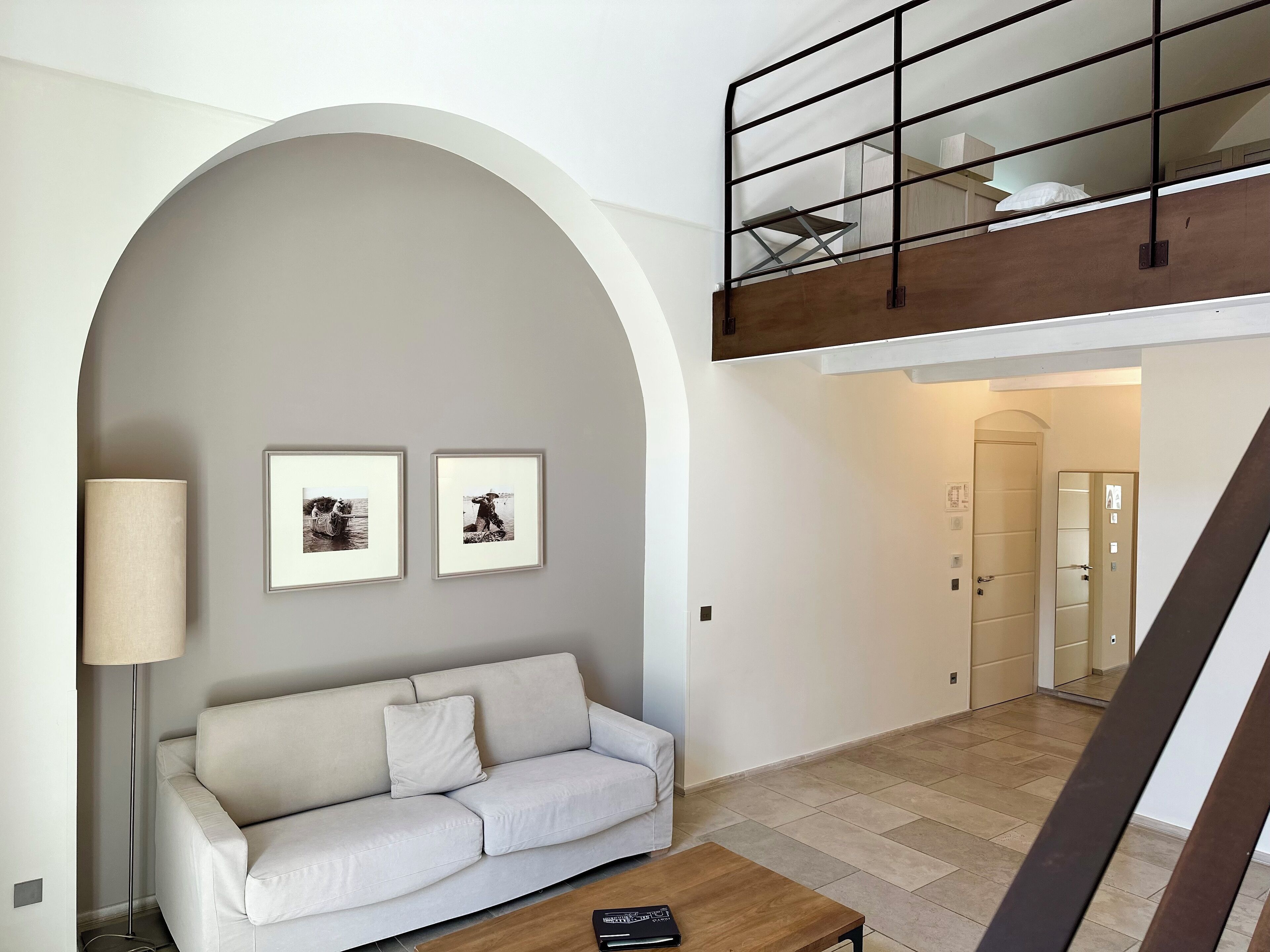 superior suite (loft) | living area | lcd tv