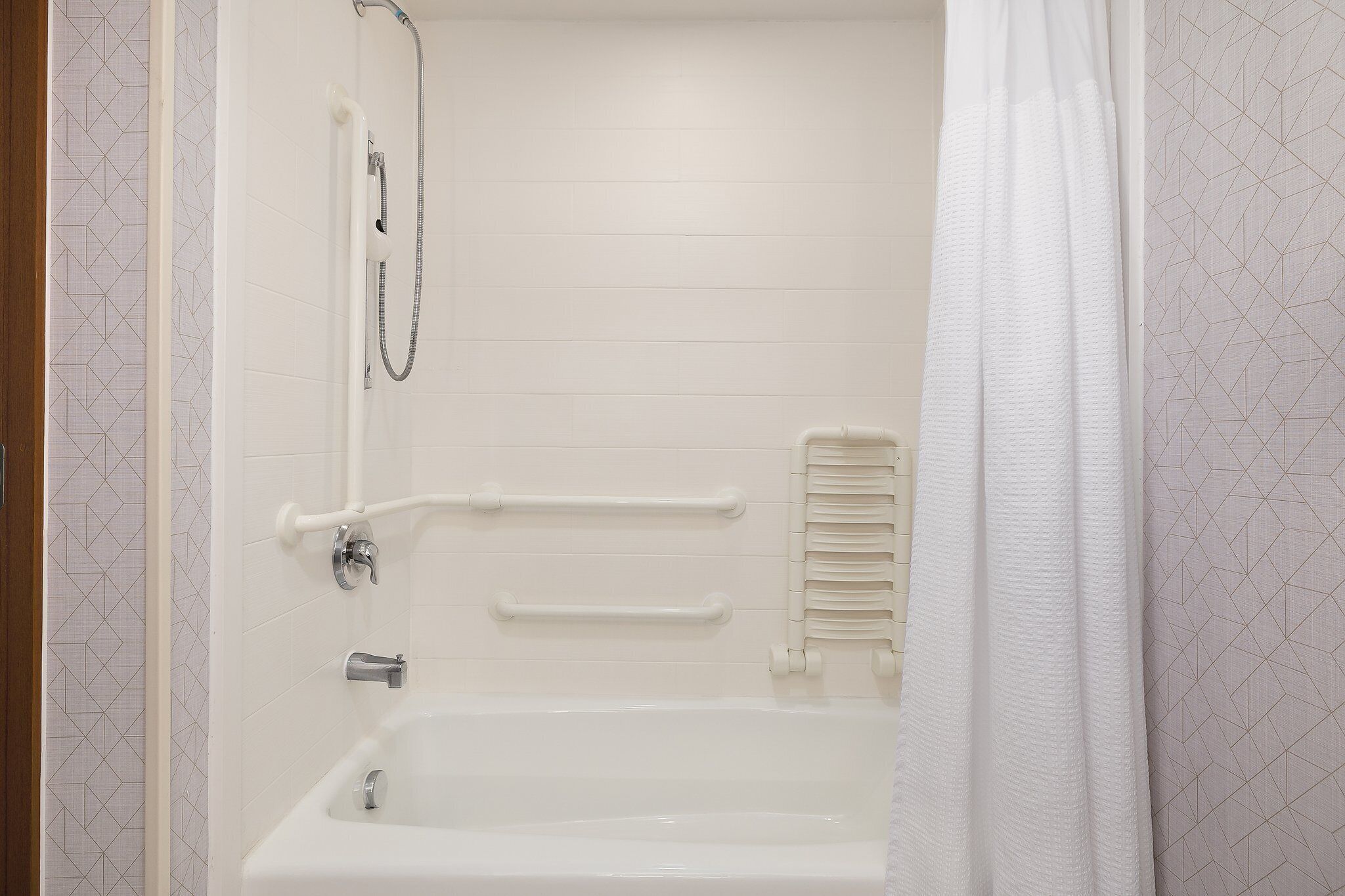 suite, multiple beds, non smoking (mobility/hearing accessible, tub) | bathroom | combined shower/bathtub, free toiletries, hair dryer, towels