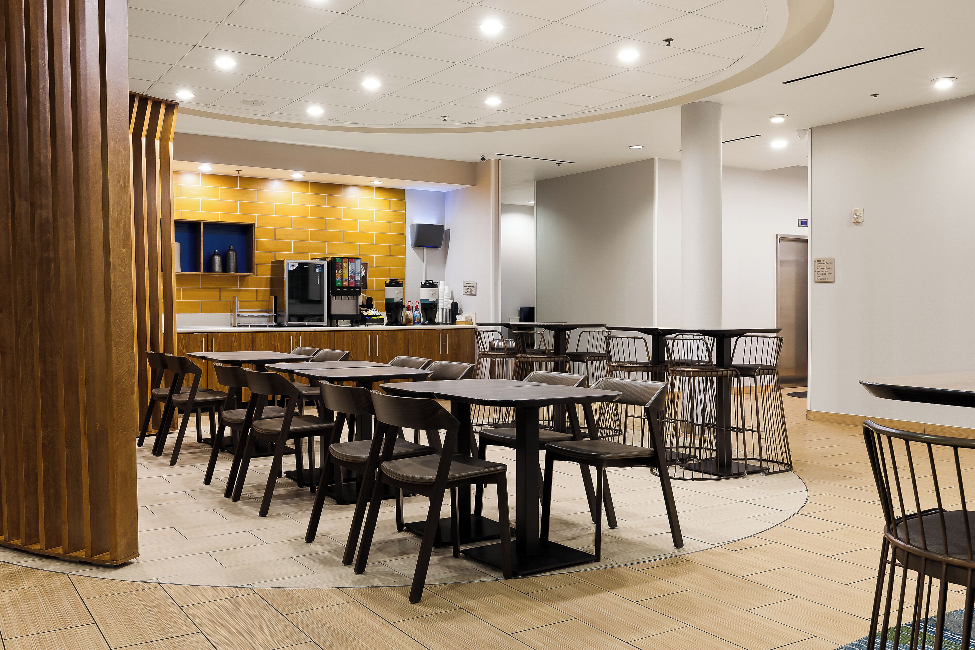 Free daily full breakfast 