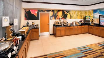 Desayuno buffet incluido todos los días