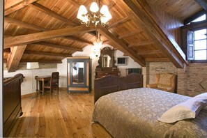 In-room safe, desk, soundproofing, cots/infant beds