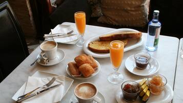 Gratis kontinental morgenmad