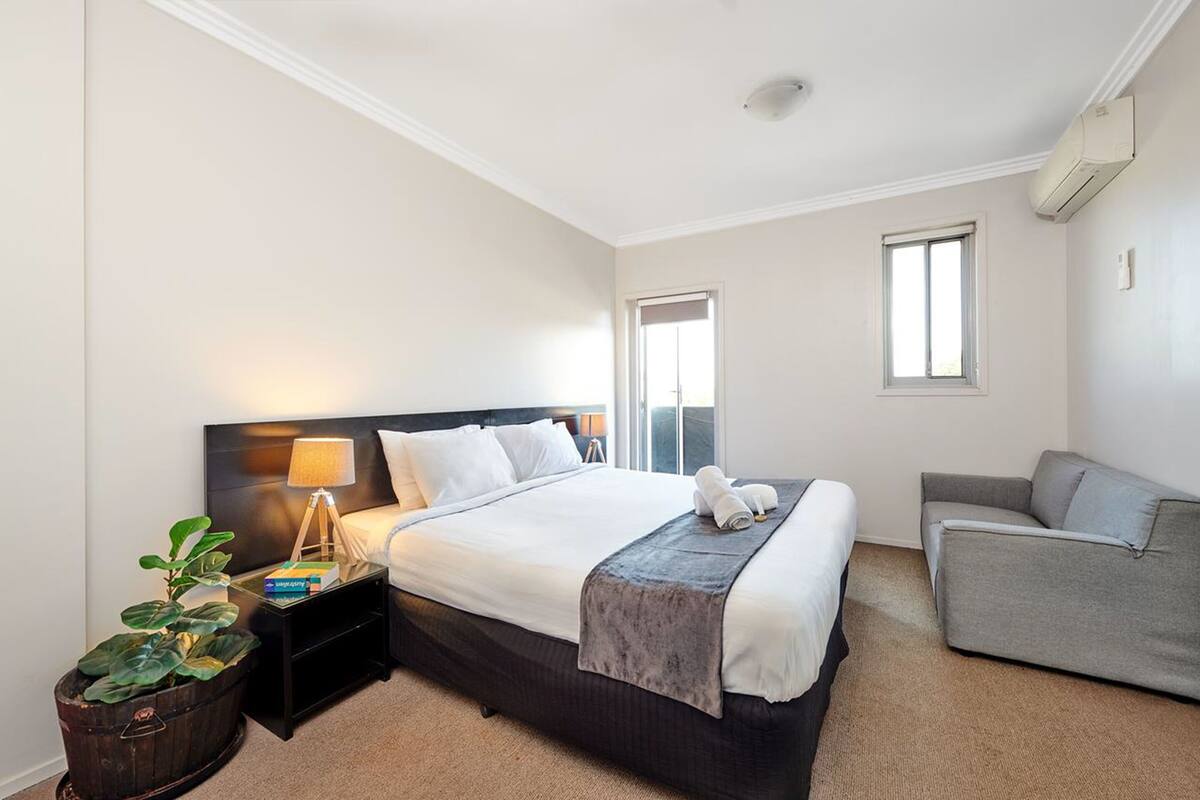 Deluxe Room, 1 King Bed