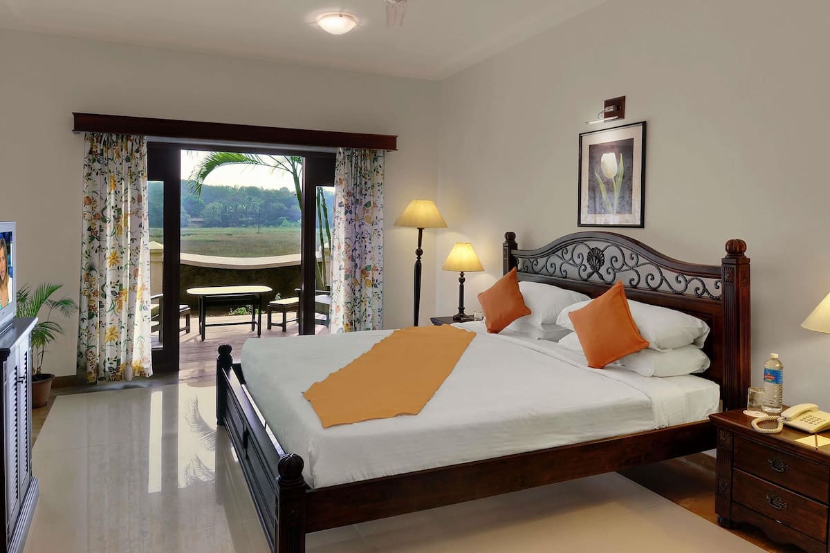 Superior Room, 1 Double Bed | 1 bedroom, Egyptian cotton sheets, premium bedding, Select Comfort beds